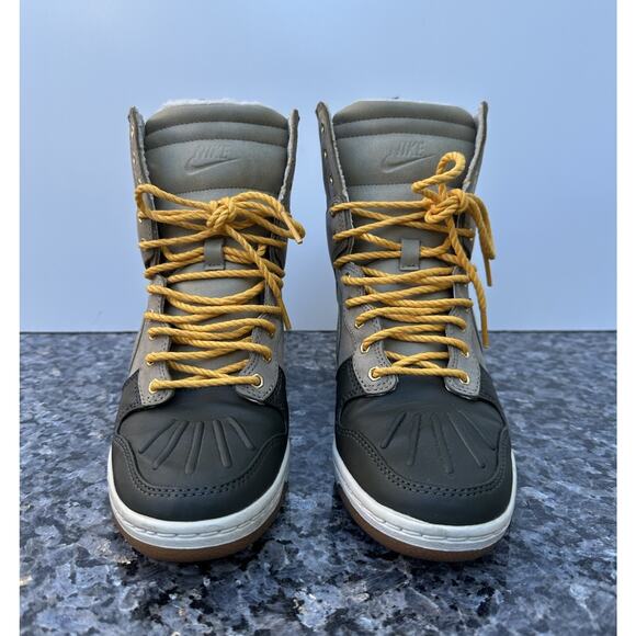 Nike Dunk Sky Hi Womens Sneakerboots Tan Gum 616715-200 Size 6 - Picture 3 of 8